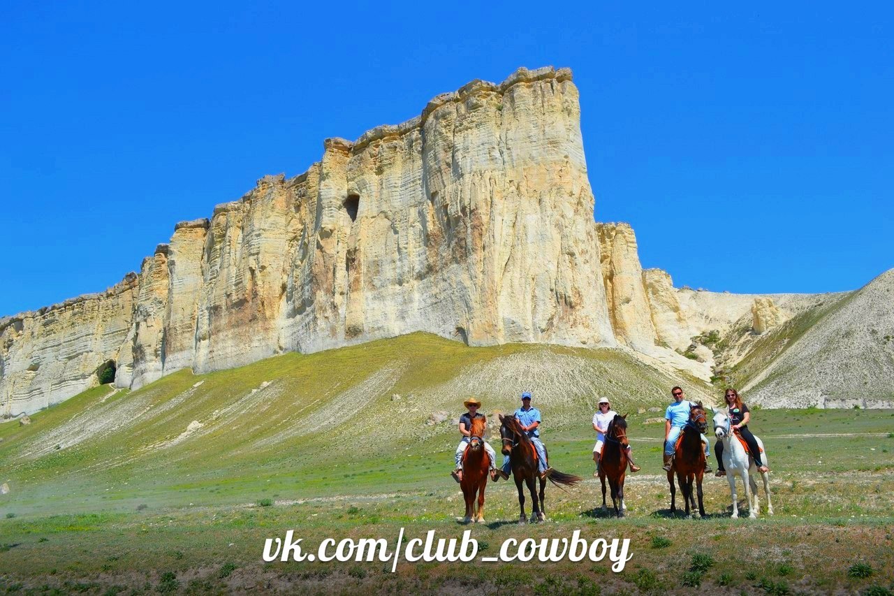 Приглашаем туристов Крыма на конные прогулки Конные прогулки в Крыму, цены